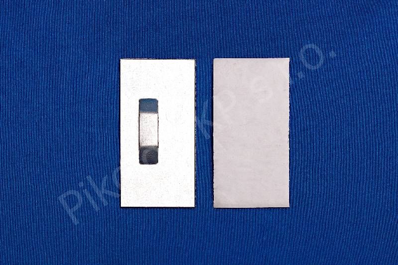 Aufhängeblech 8x4 cm mit Öse (selbstklebend)